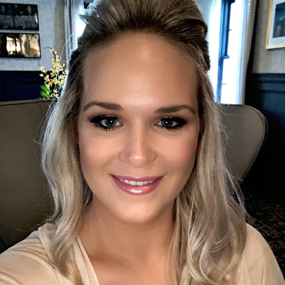 Meet your Posher, Lisa